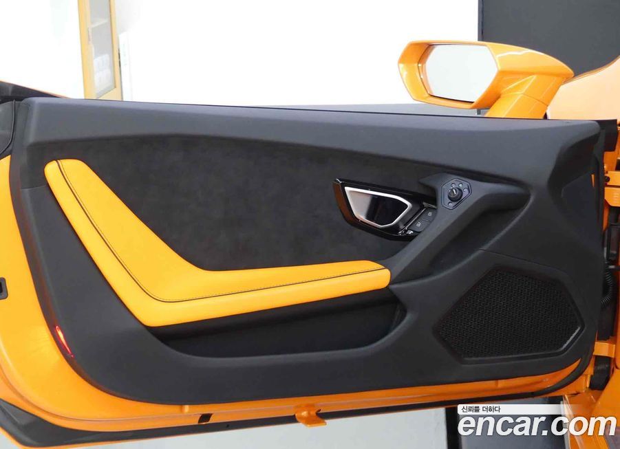 Lamborghini Huracan 2023