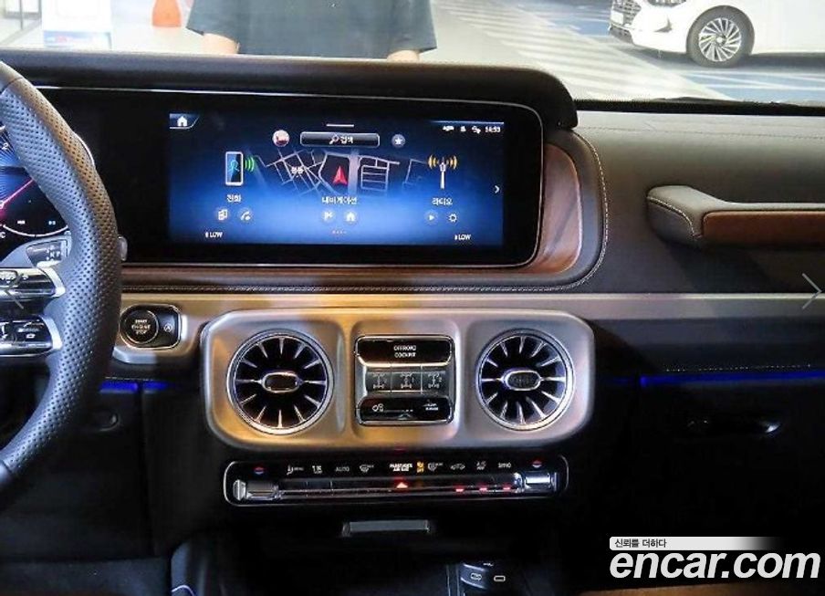 Mercedes-Benz G-Class 2026