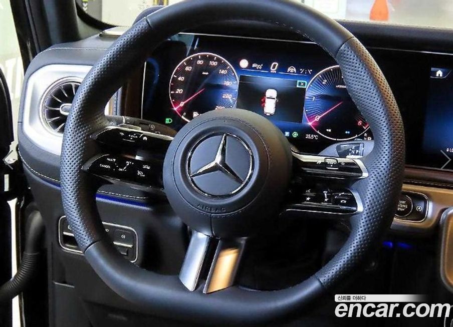 Mercedes-Benz G-Class 2026