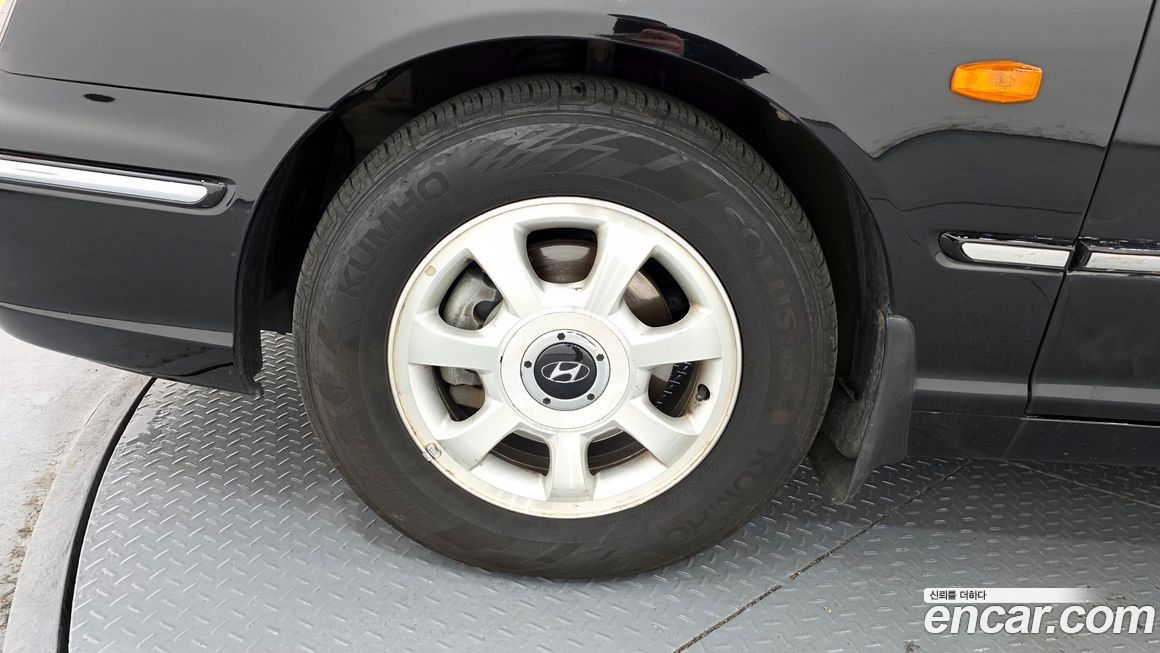 Hyundai Grandeur 2000