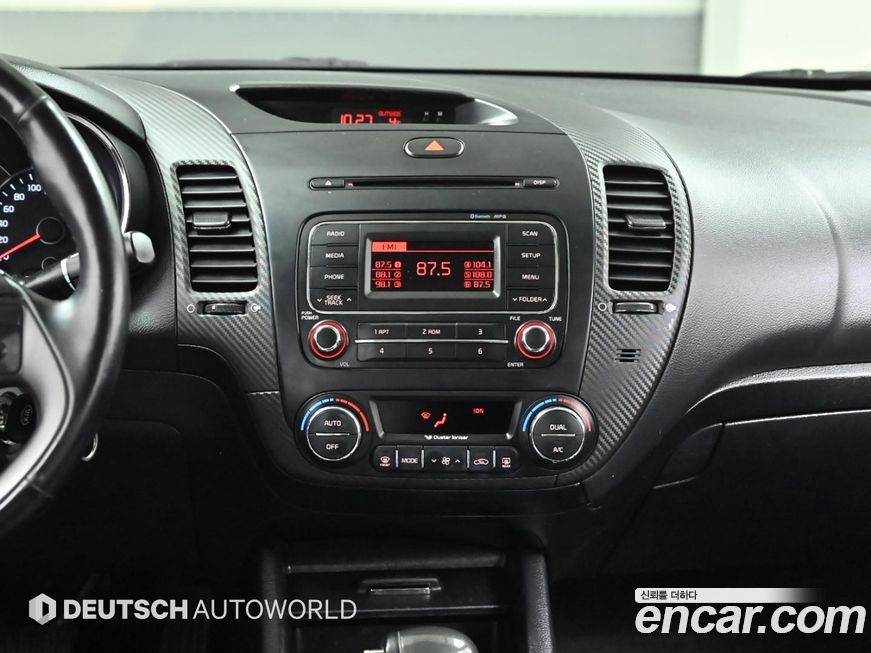 Kia K3 2015