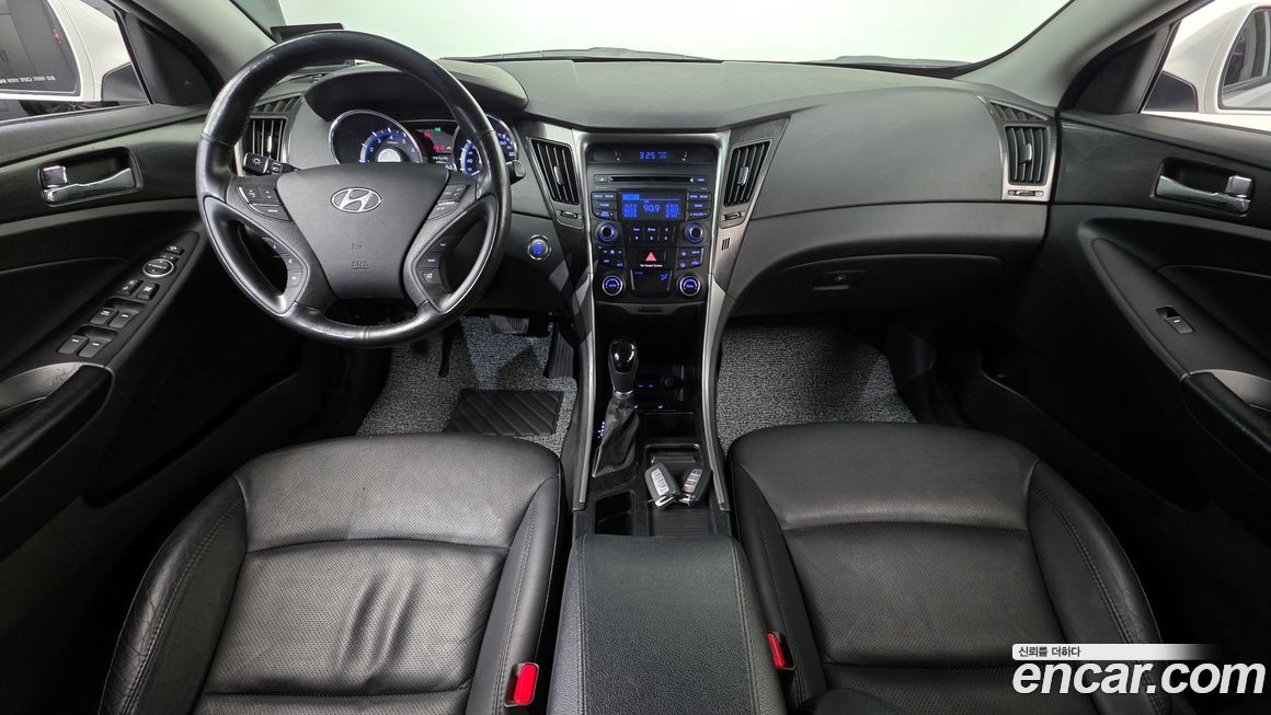 Hyundai Sonata 2013