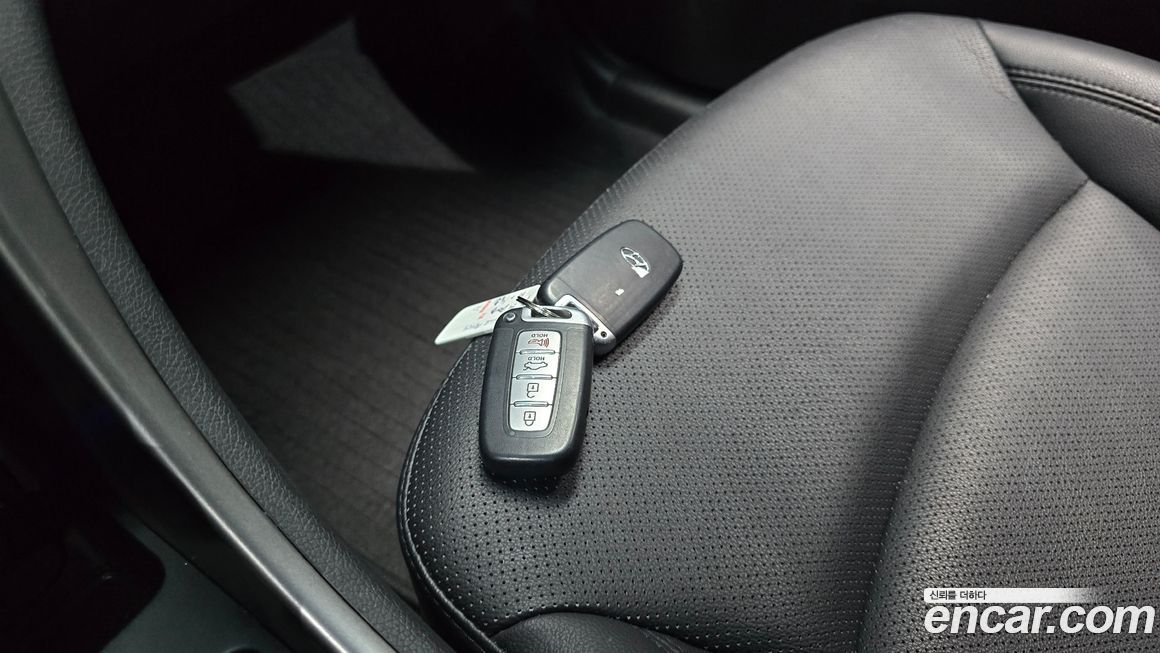 Hyundai Sonata 2013