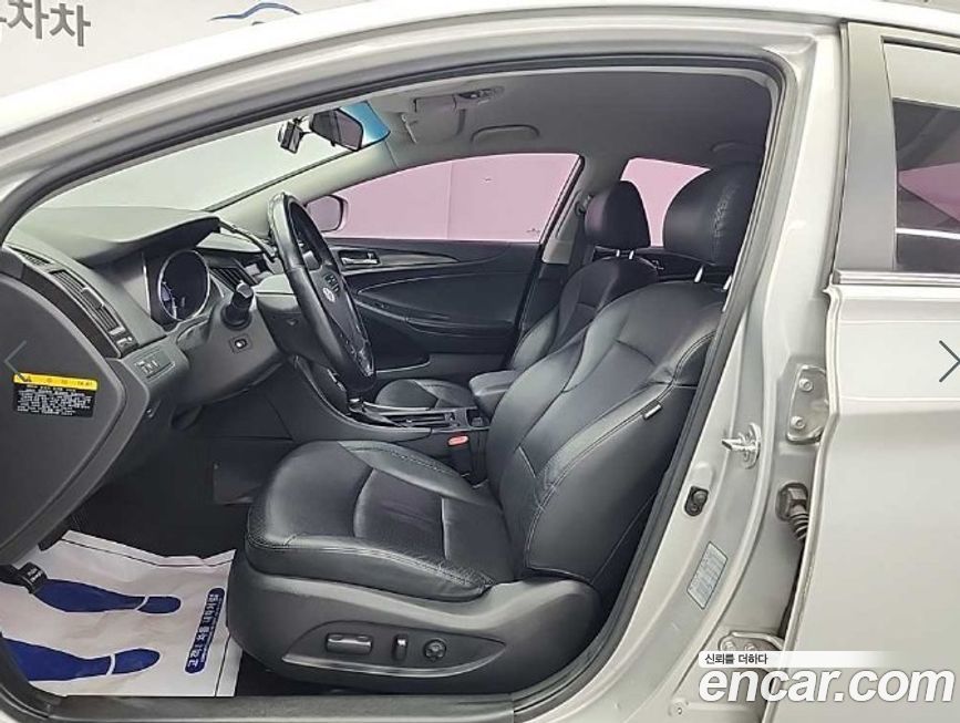 Hyundai Sonata 2013