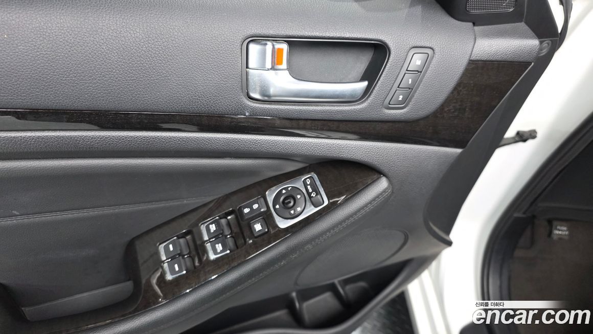 Kia K7 2013