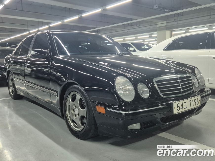 Mercedes-Benz E-Class 2002