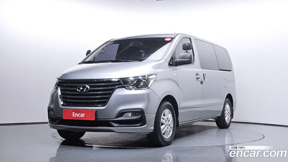 Hyundai Starex 2019
