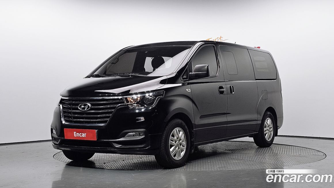 Hyundai Starex 2021