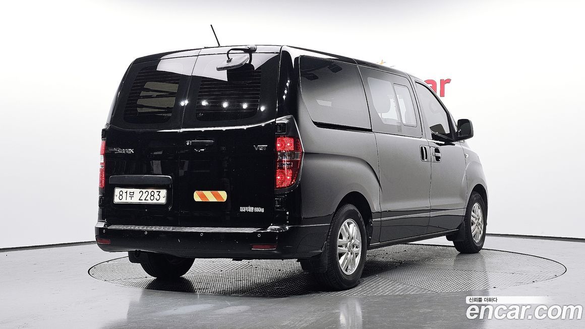 Hyundai Starex 2021