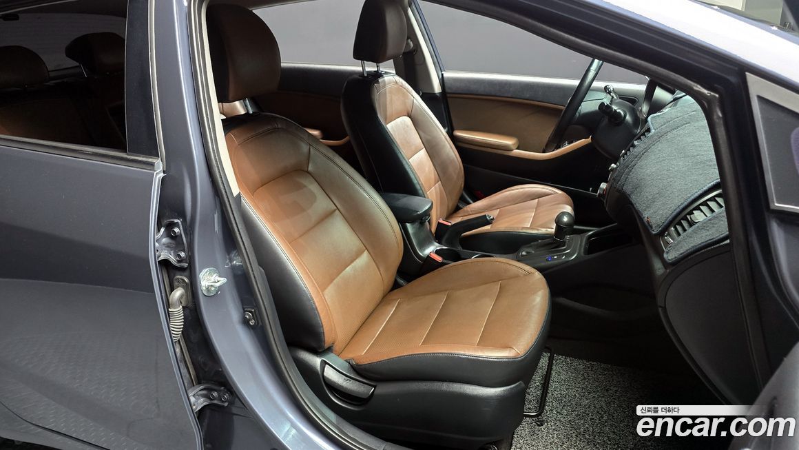 Kia K3 2014
