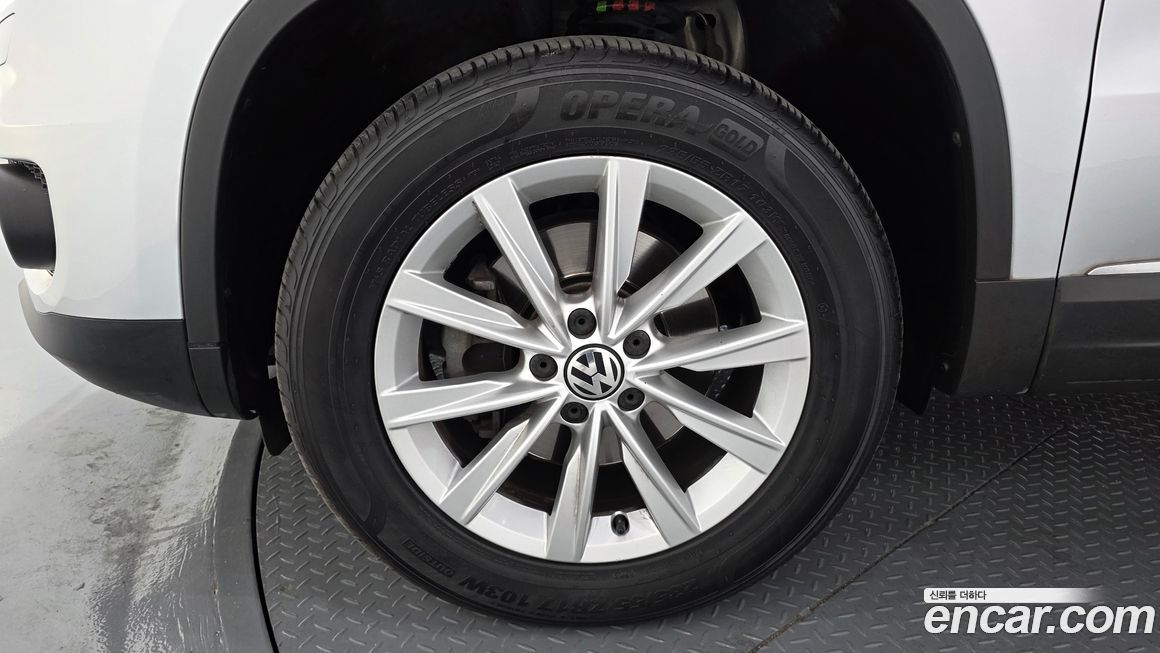 Volkswagen Tiguan 2015
