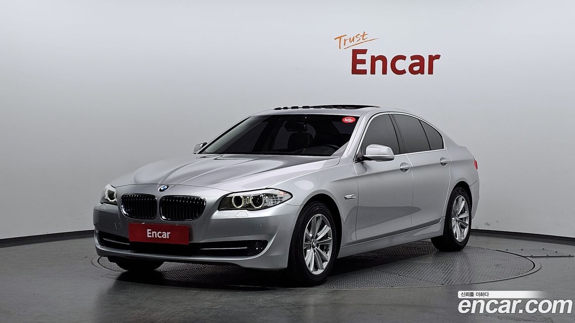 BMW 5-Series 2012