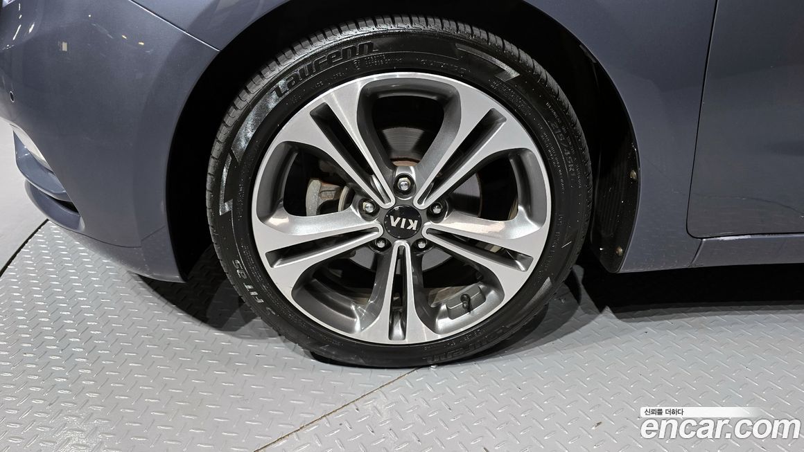 Kia K3 2014