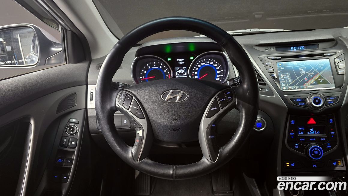 Hyundai AVANTE 2015
