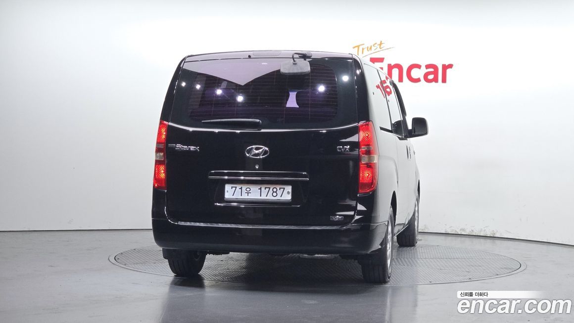 Hyundai Starex 2011