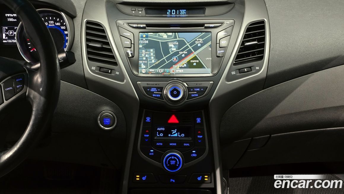 Hyundai AVANTE 2015
