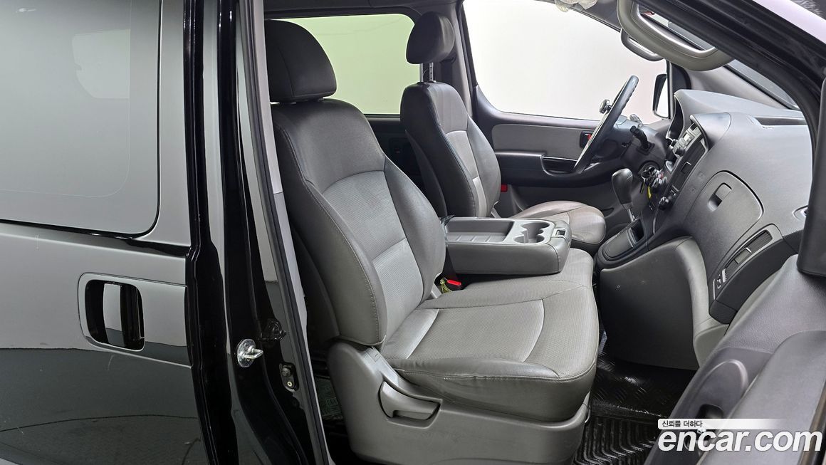 Hyundai Starex 2011
