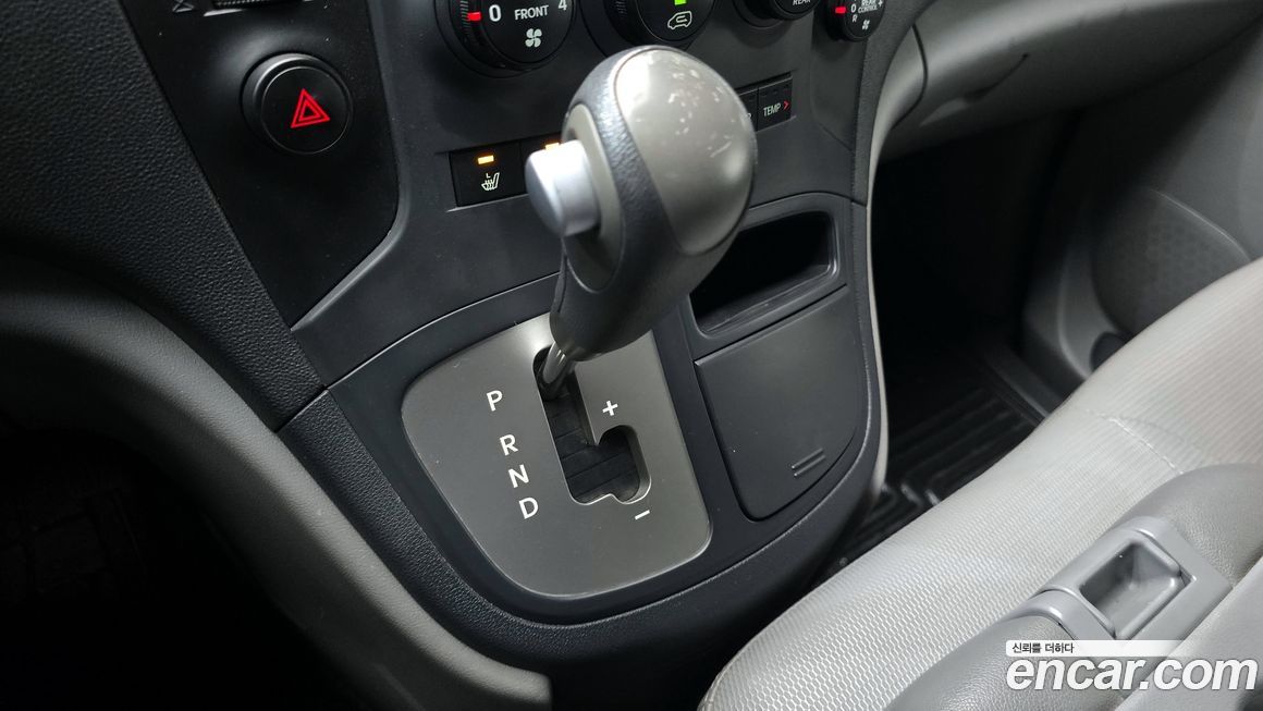 Hyundai Starex 2011