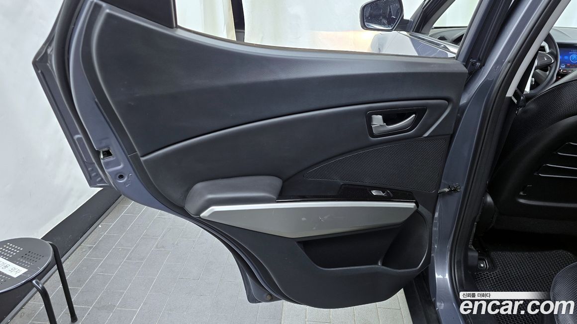 KG_Mobility_Ssangyong TIBOLI 2017