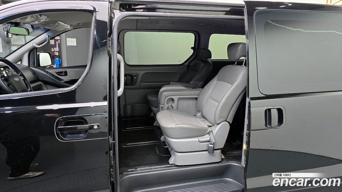 Hyundai Starex 2011