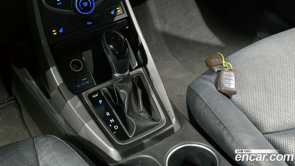 Hyundai AVANTE 2015