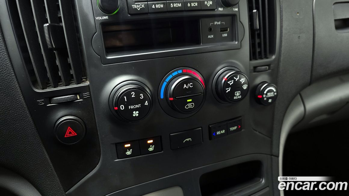 Hyundai Starex 2011
