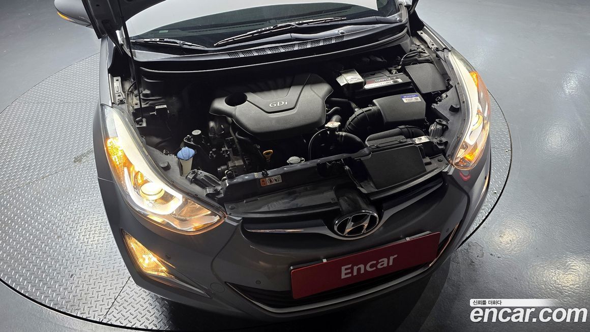 Hyundai AVANTE 2015