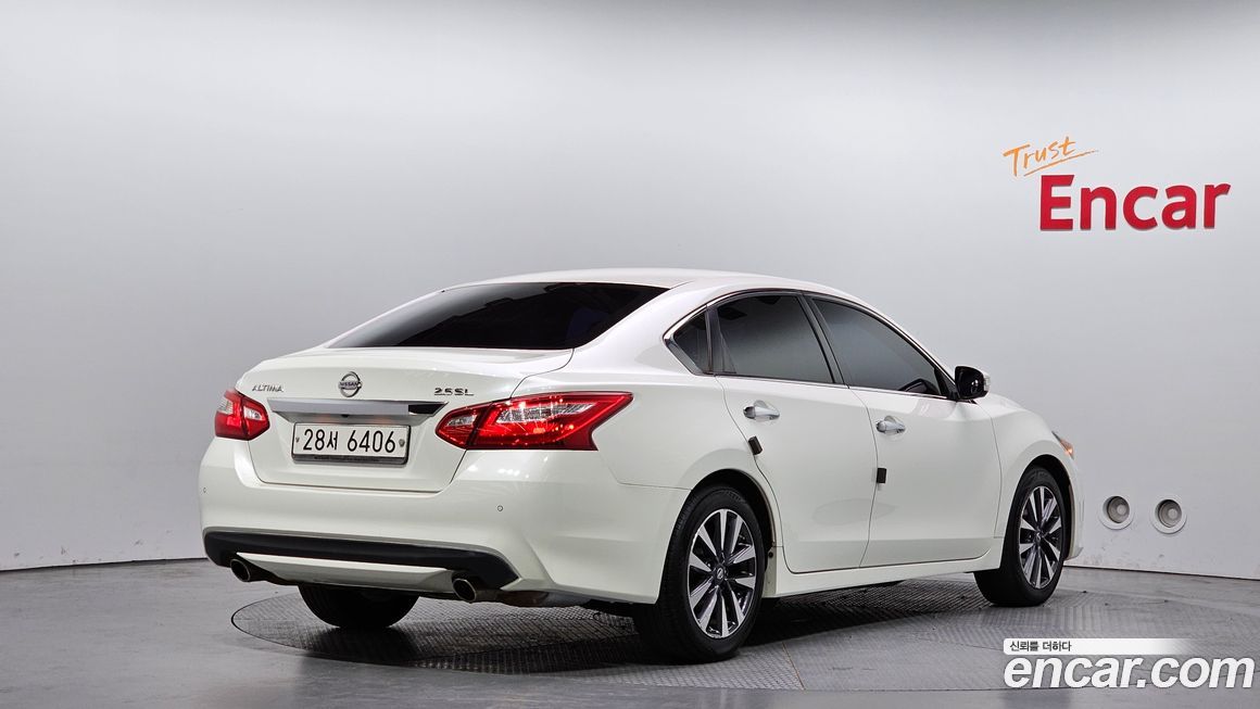 Nissan Altima 2017