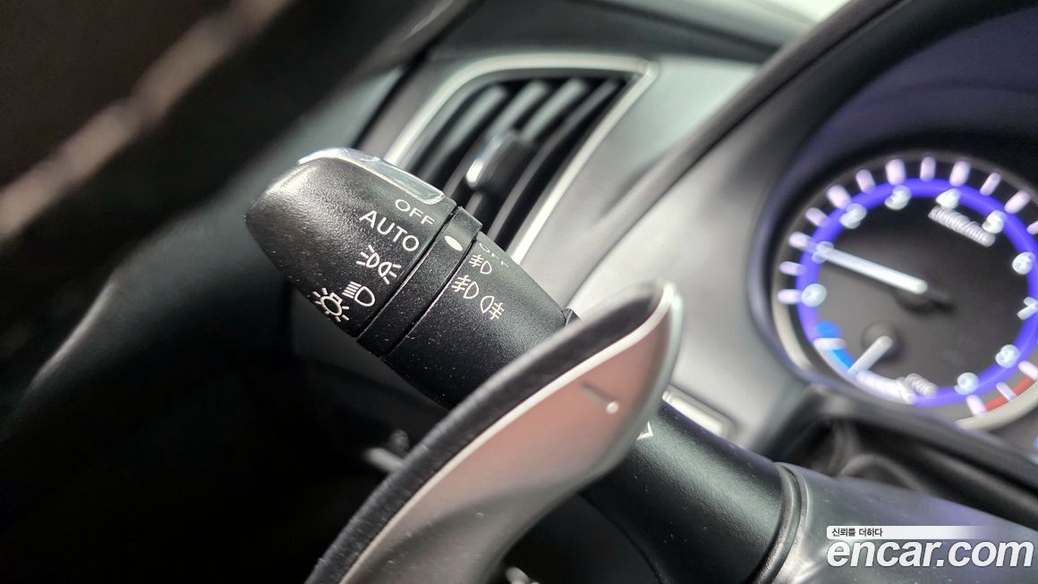 Infiniti Q50 2015