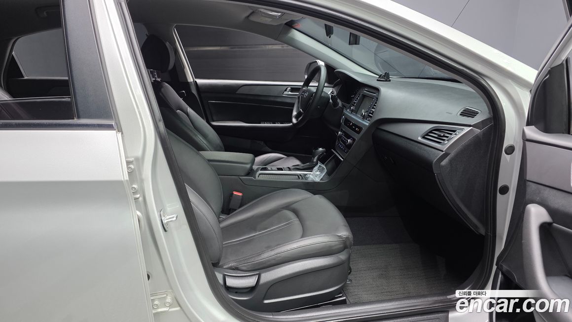 Hyundai Sonata 2016