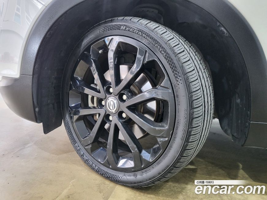 KG_Mobility_Ssangyong TIBOLI 2017