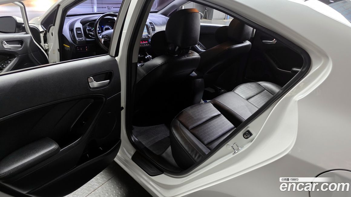 Kia K3 2017