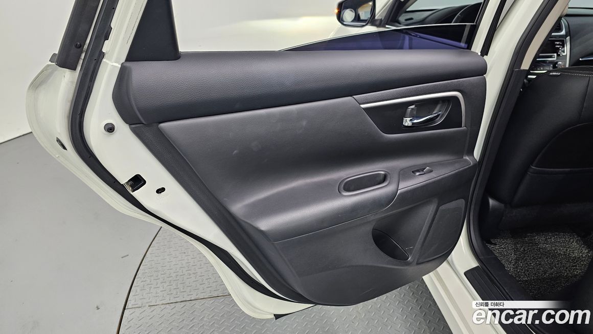 Nissan Altima 2017