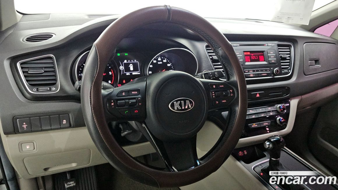 Kia Canival 2015