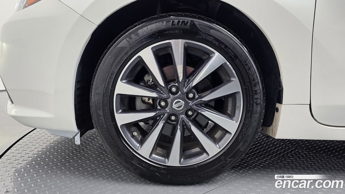 Nissan Altima 2017