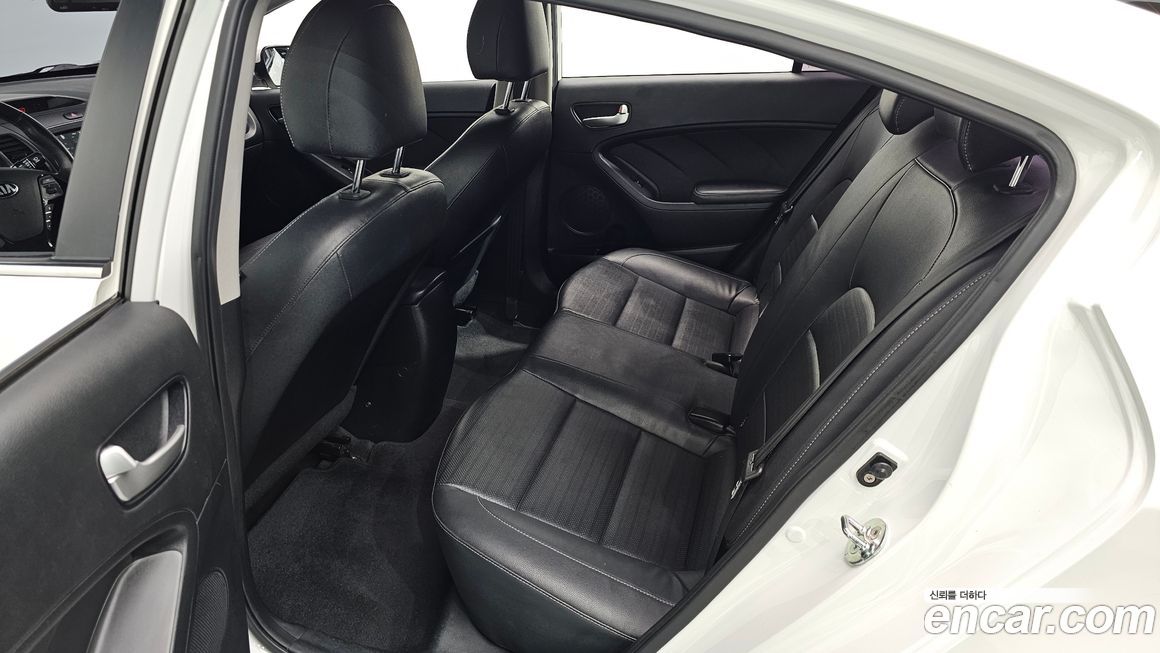 Kia K3 2018