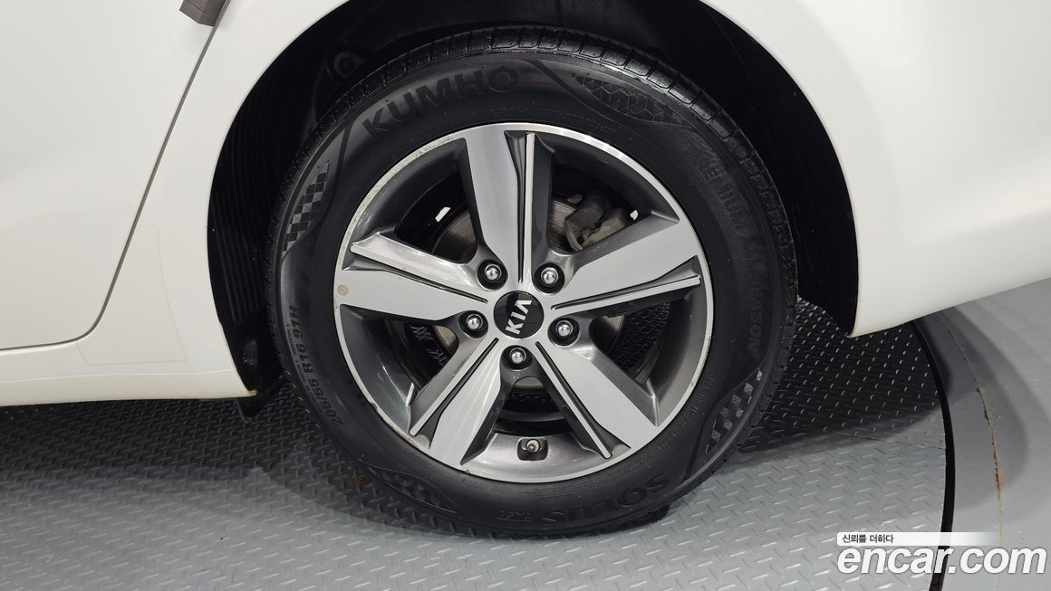 Kia K3 2018