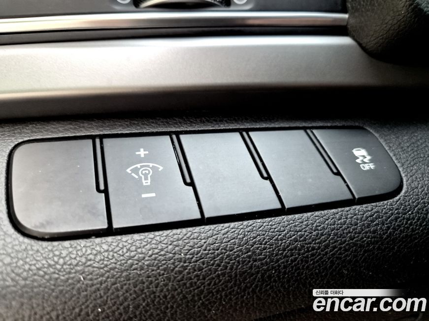 Hyundai AVANTE 2016