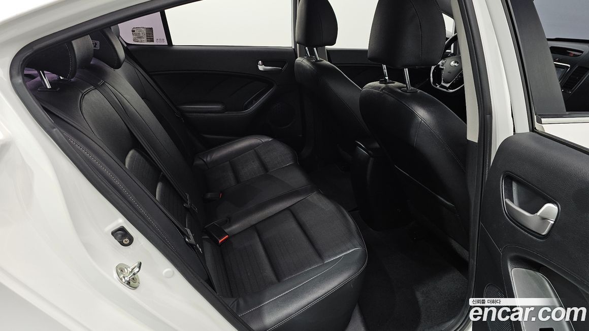 Kia K3 2018