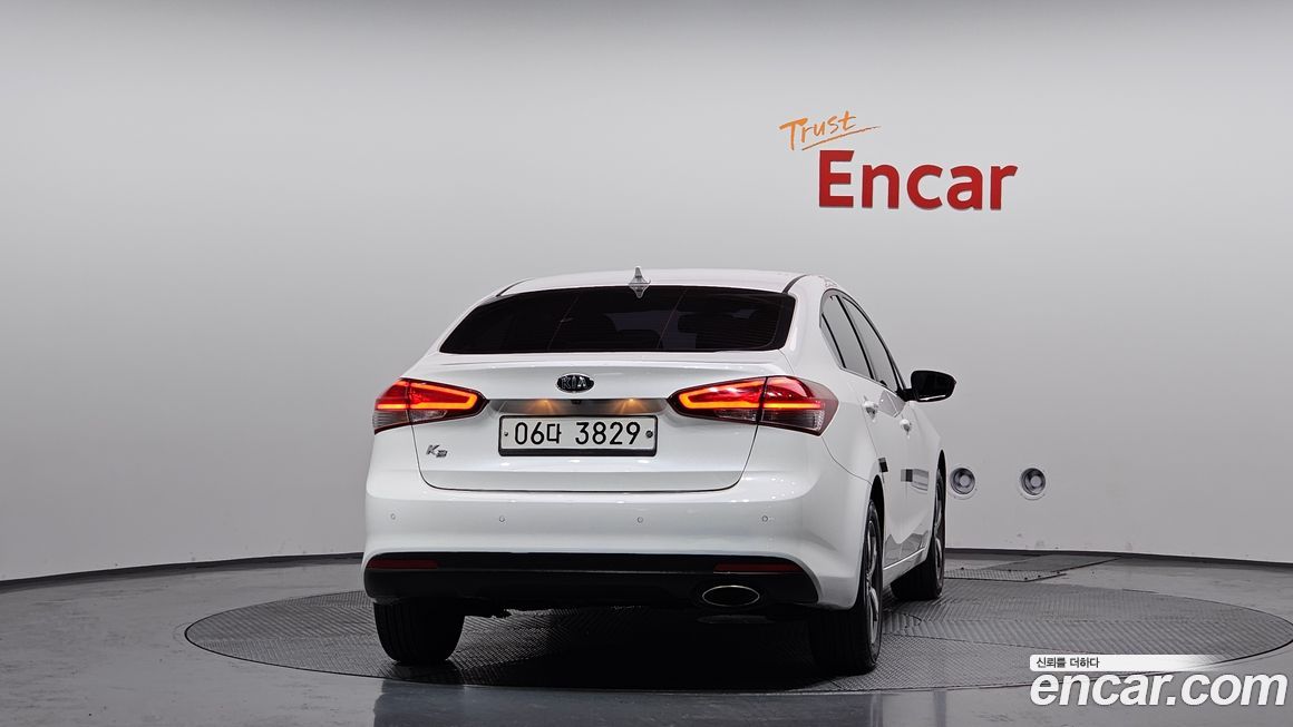 Kia K3 2018