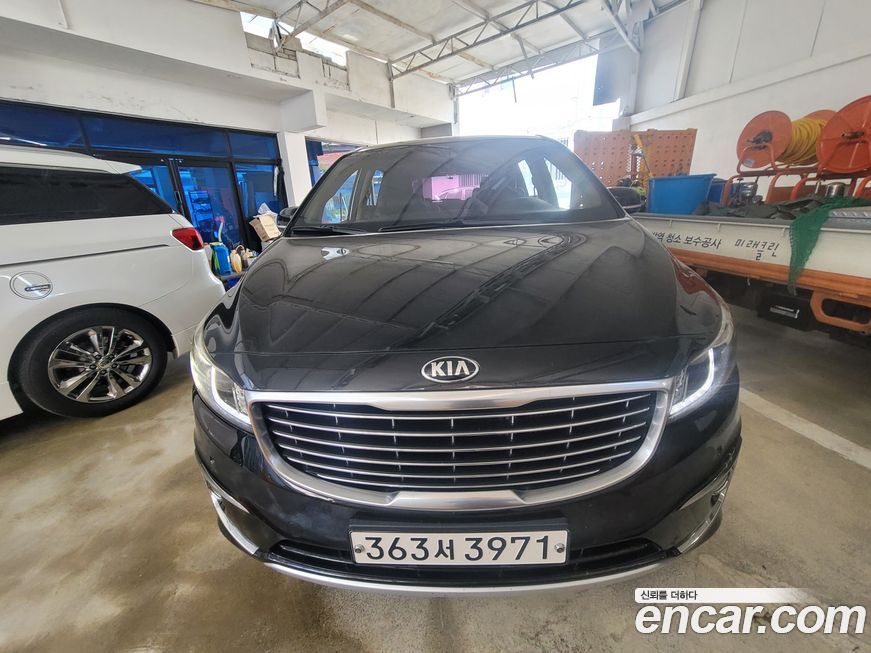 Kia Canival 2015