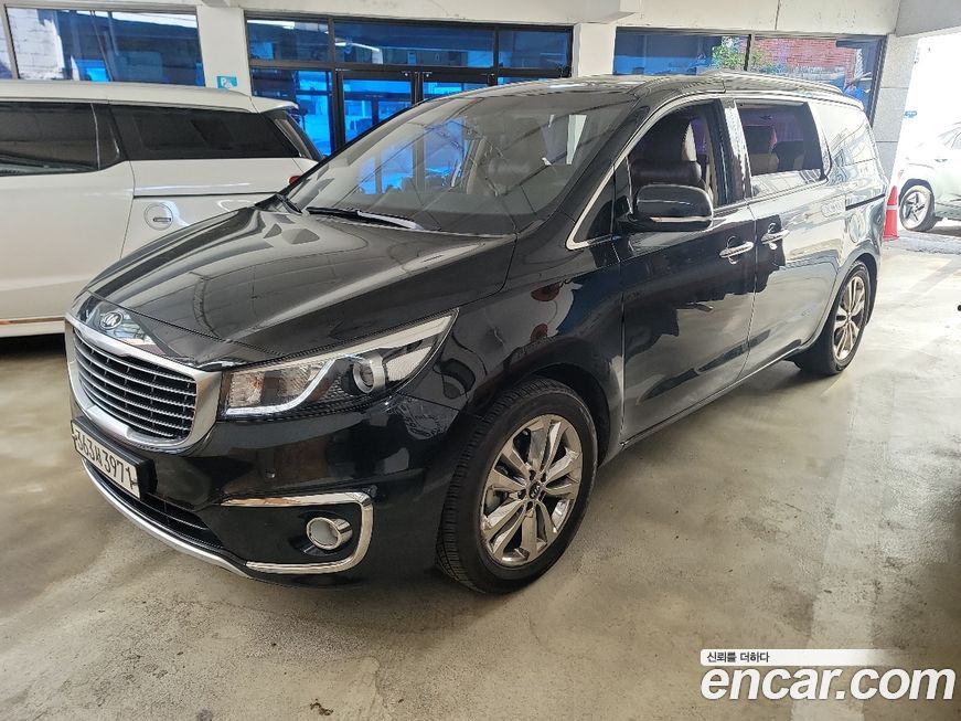 Kia Canival 2015