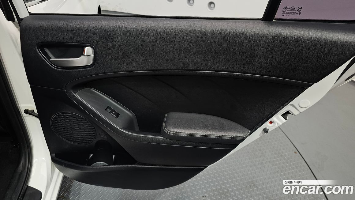 Kia K3 2018