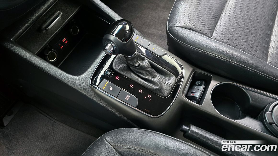Kia K3 2016