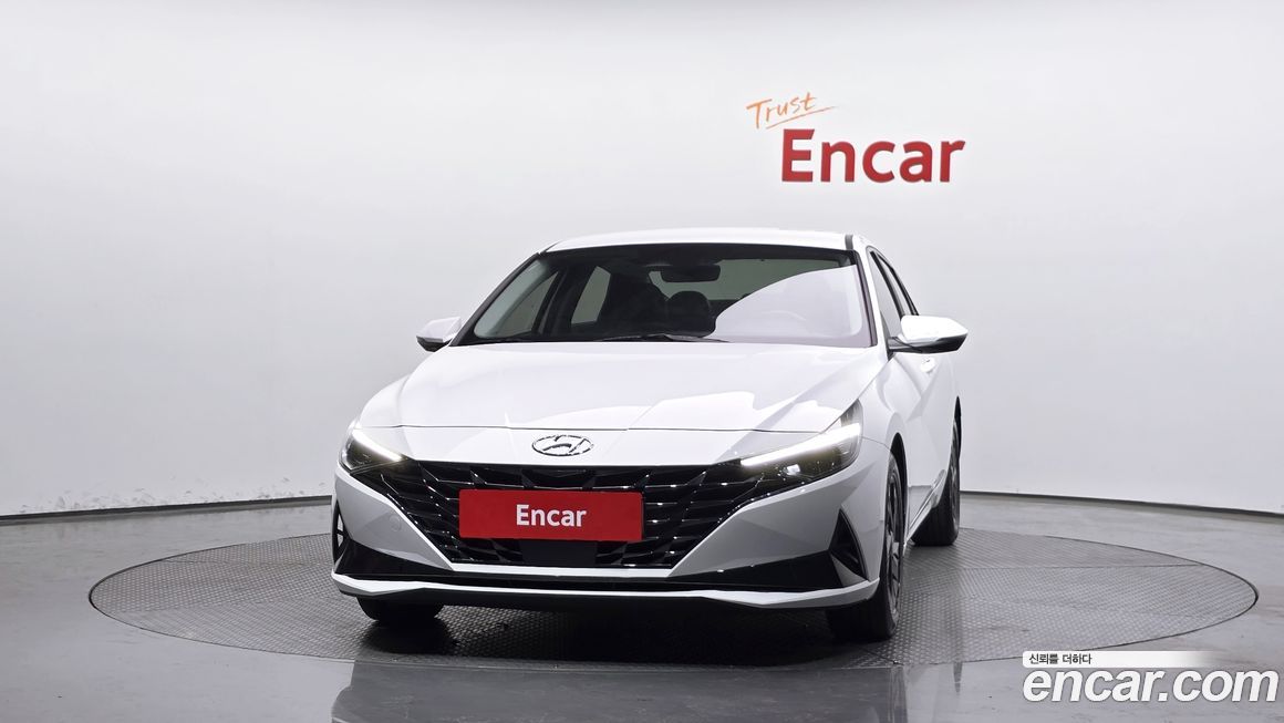 Hyundai AVANTE 2022