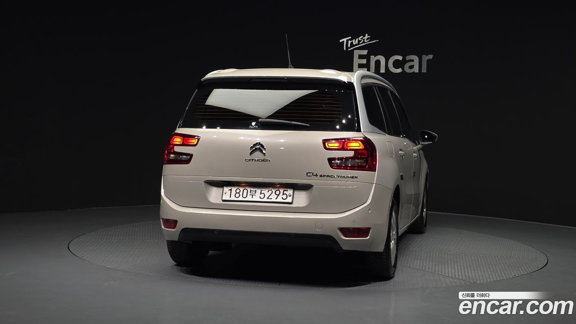 Citroen-DS C4 SpaceTourer 2019