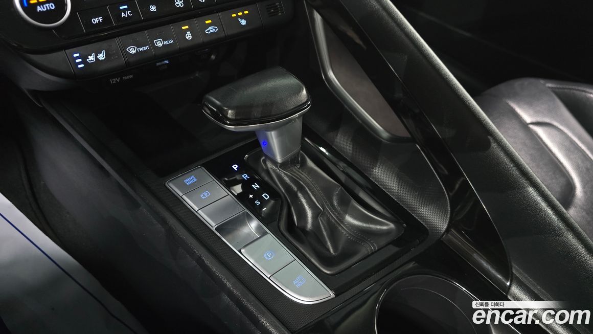 Hyundai AVANTE 2022