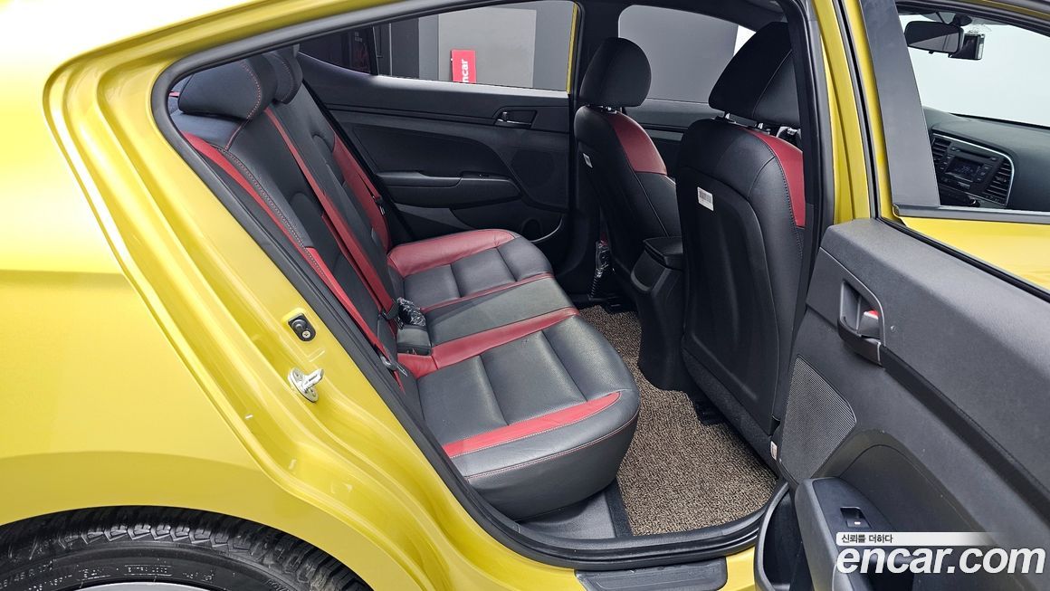 Hyundai AVANTE 2017