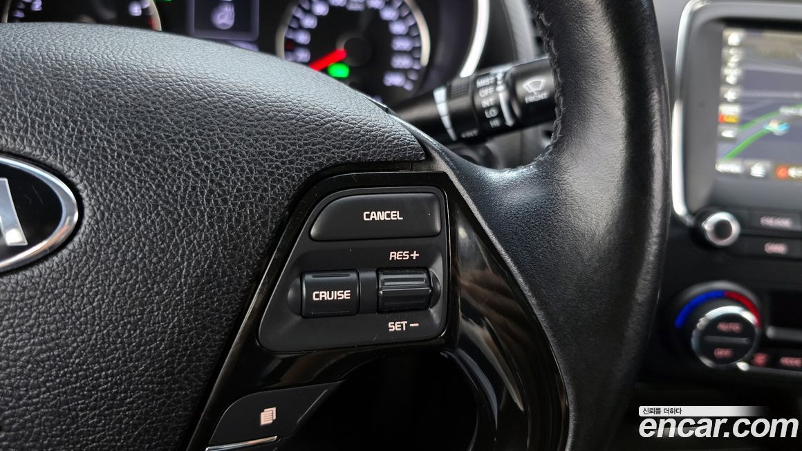 Kia K3 2016
