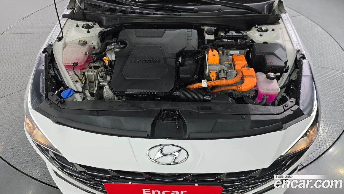 Hyundai AVANTE 2022